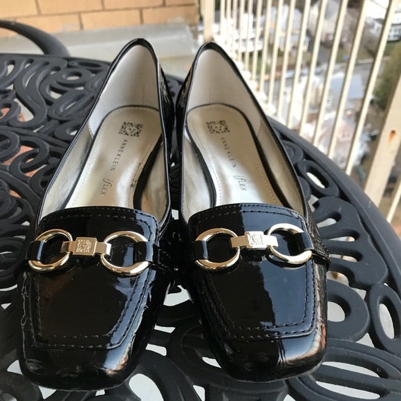 anne klein patent leather flats